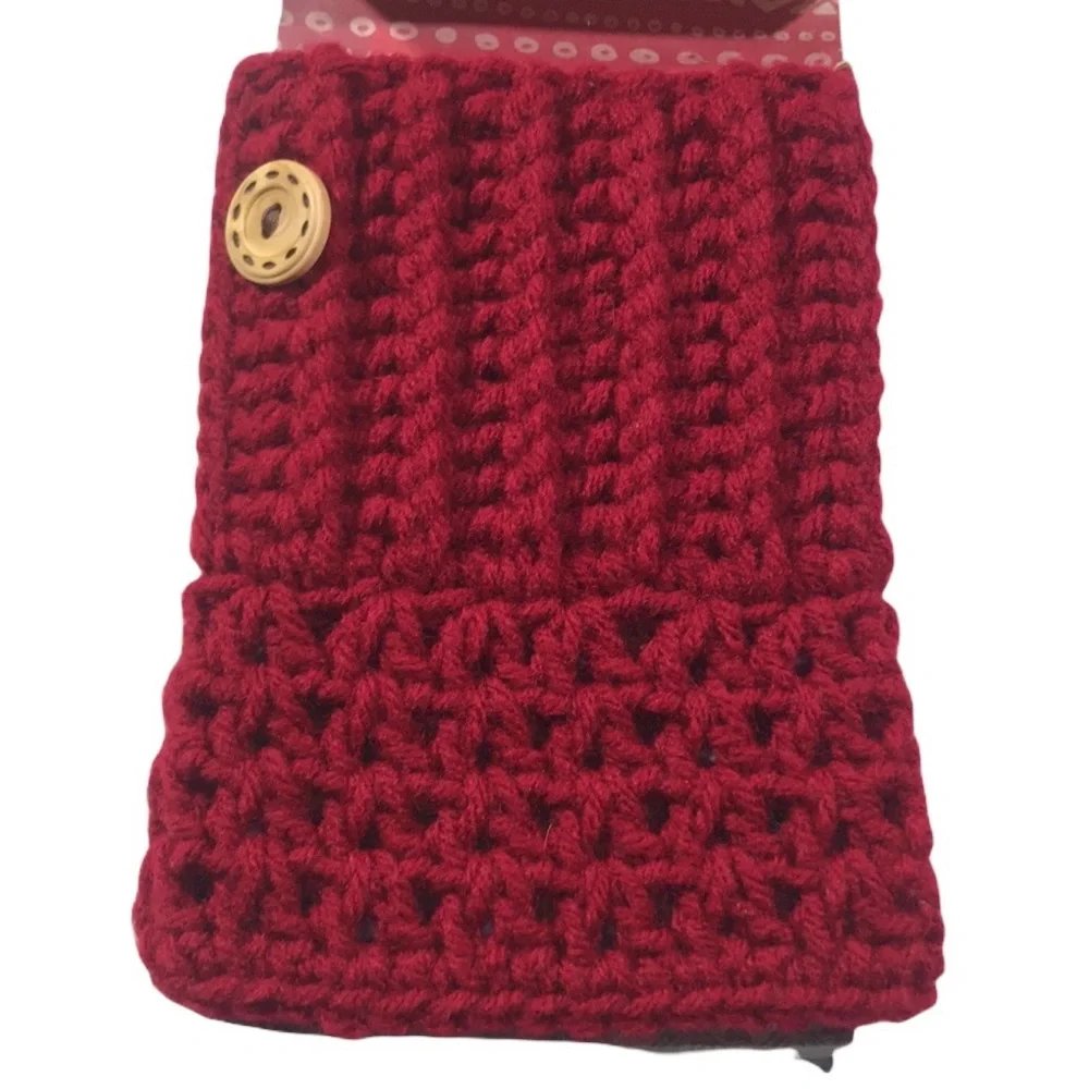 3/$25🍾Handmade Maroon Knit Boot Cuffs Button Details‎